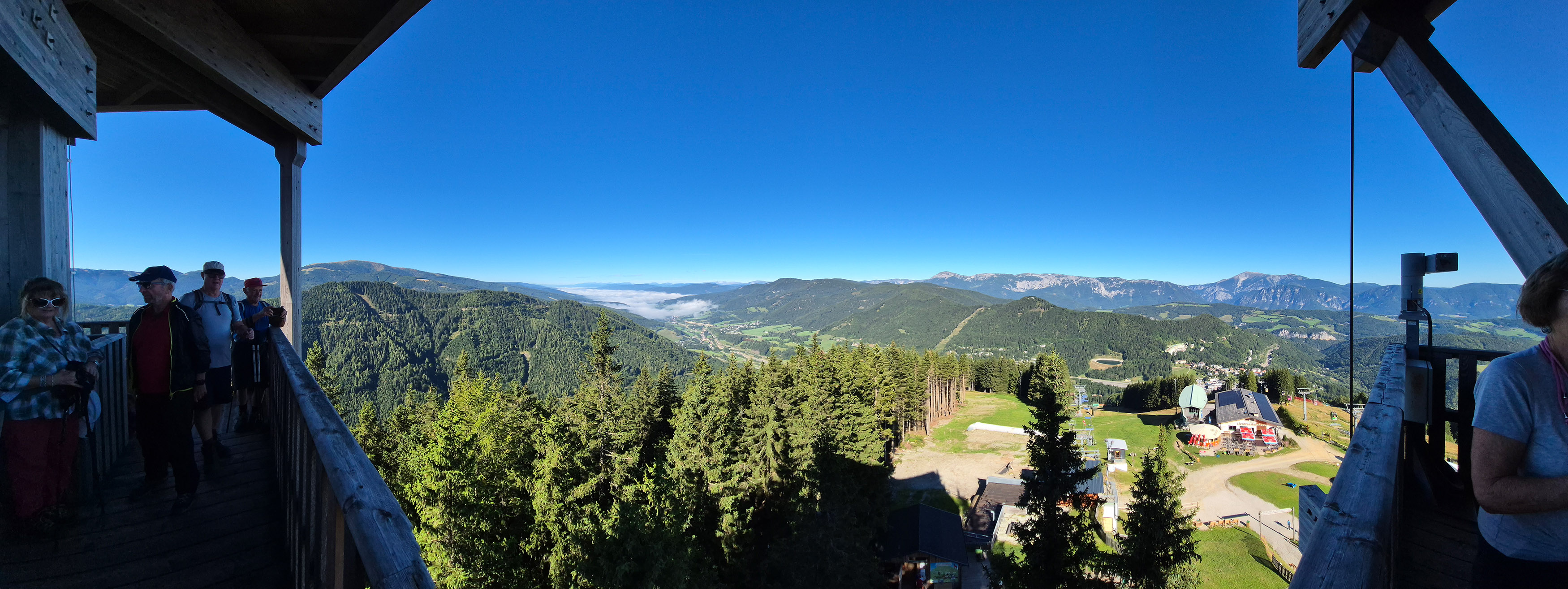 panoramafoto-aussichtswarte-hirschenkogel